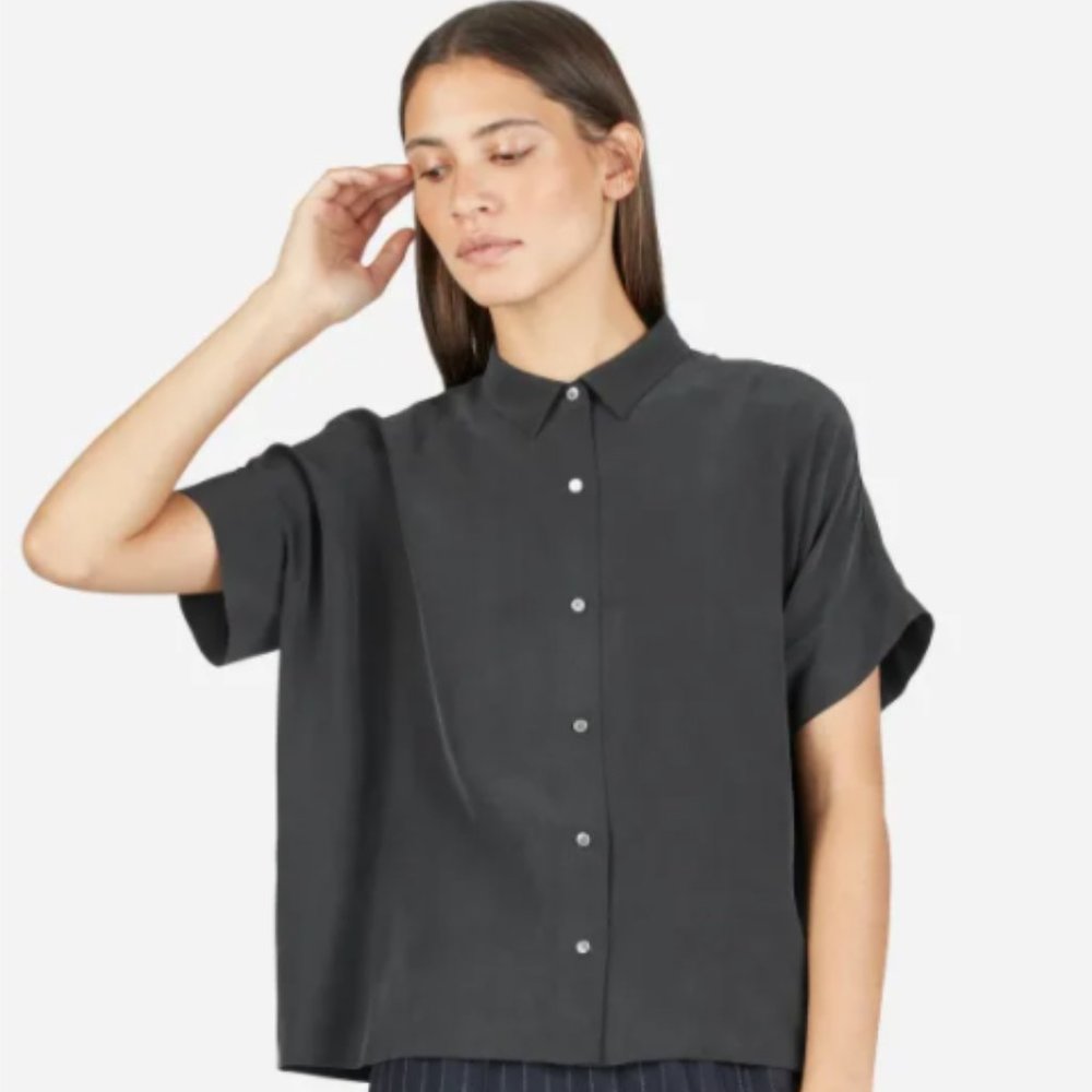 Everlane Silk Short-Sleeve Square Shirt